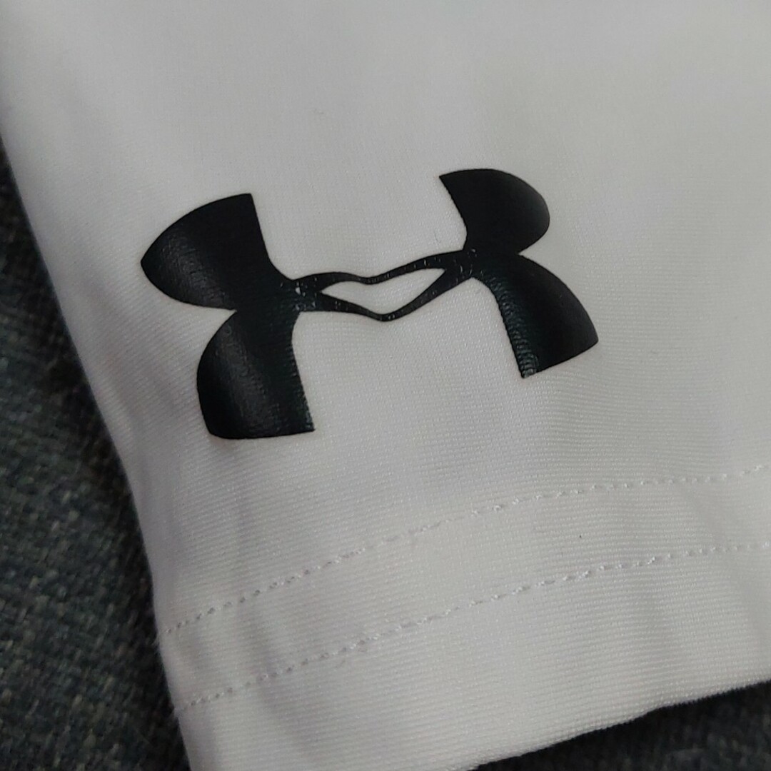 UNDER ARMOUR(アンダーアーマー)の専用！UNDER ARMOUR　アンダーウェア　ss スポーツ/アウトドアの野球(ウェア)の商品写真