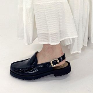 【PASCUCCI/パスクッチ】23AW COLLECTIONローファーサンダル