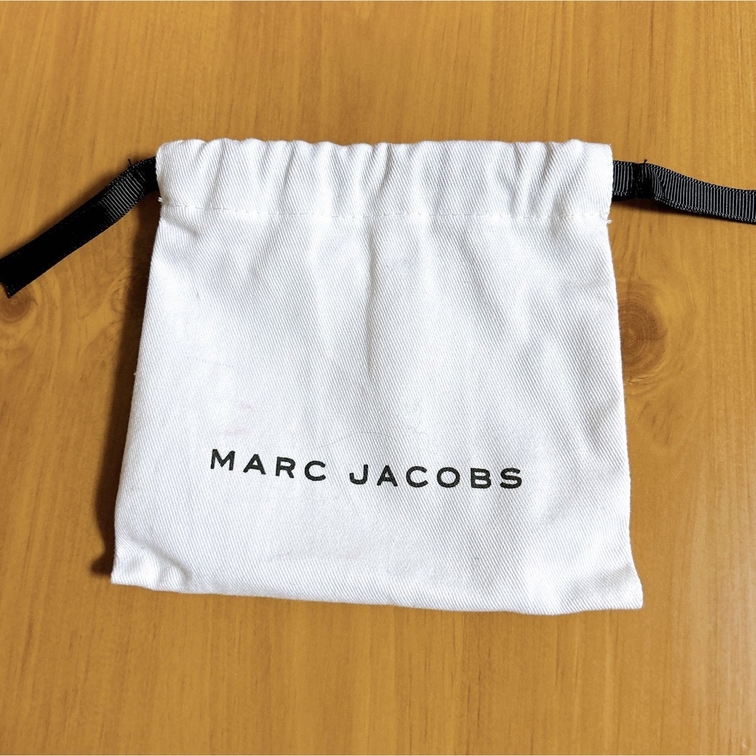 自分へのご褒美にいかがでしょうか？美品MARCJACOBSレザー製品のパスケース 7