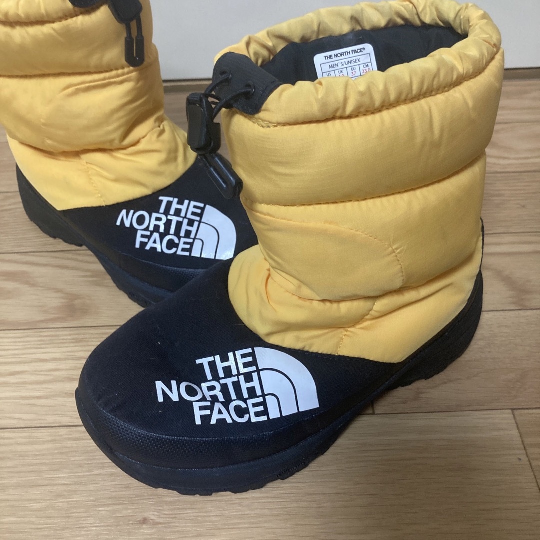 THE NORTH FACE(ザノースフェイス)の値下げ　THA NORTH FACE ブーツ 23cm キッズ/ベビー/マタニティのキッズ靴/シューズ(15cm~)(ブーツ)の商品写真