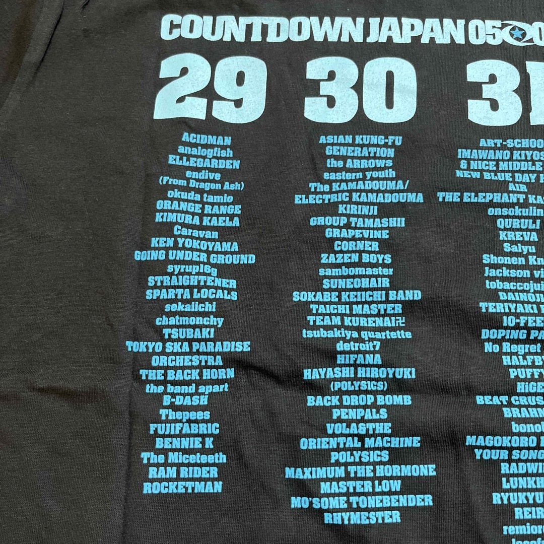 値下げcount down JAPAN Tシャツ　Ｍサイズ