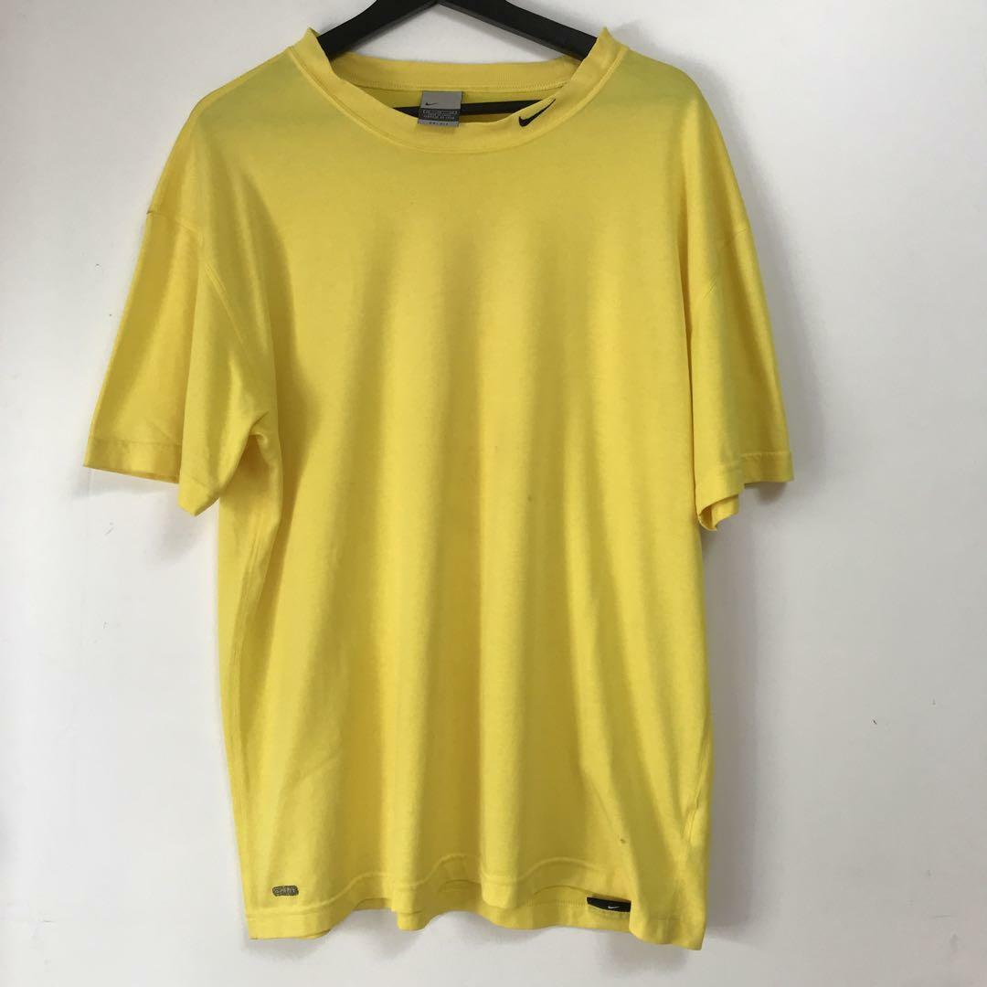 vintage NIKE neck swoosh tee cf