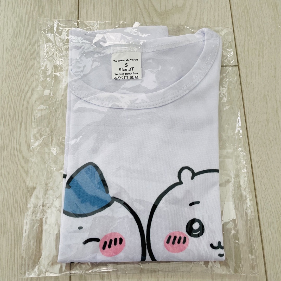 【新品未使用】ちいかわ Tシャツ 子供用 キッズ 夏用 キッズ/ベビー/マタニティのキッズ服女の子用(90cm~)(Tシャツ/カットソー)の商品写真