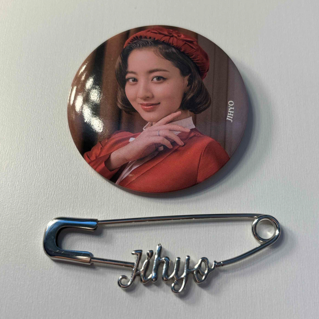 ジヒョ 缶バッジ 109（109 #TWICE POPUP STORE ポップアップ