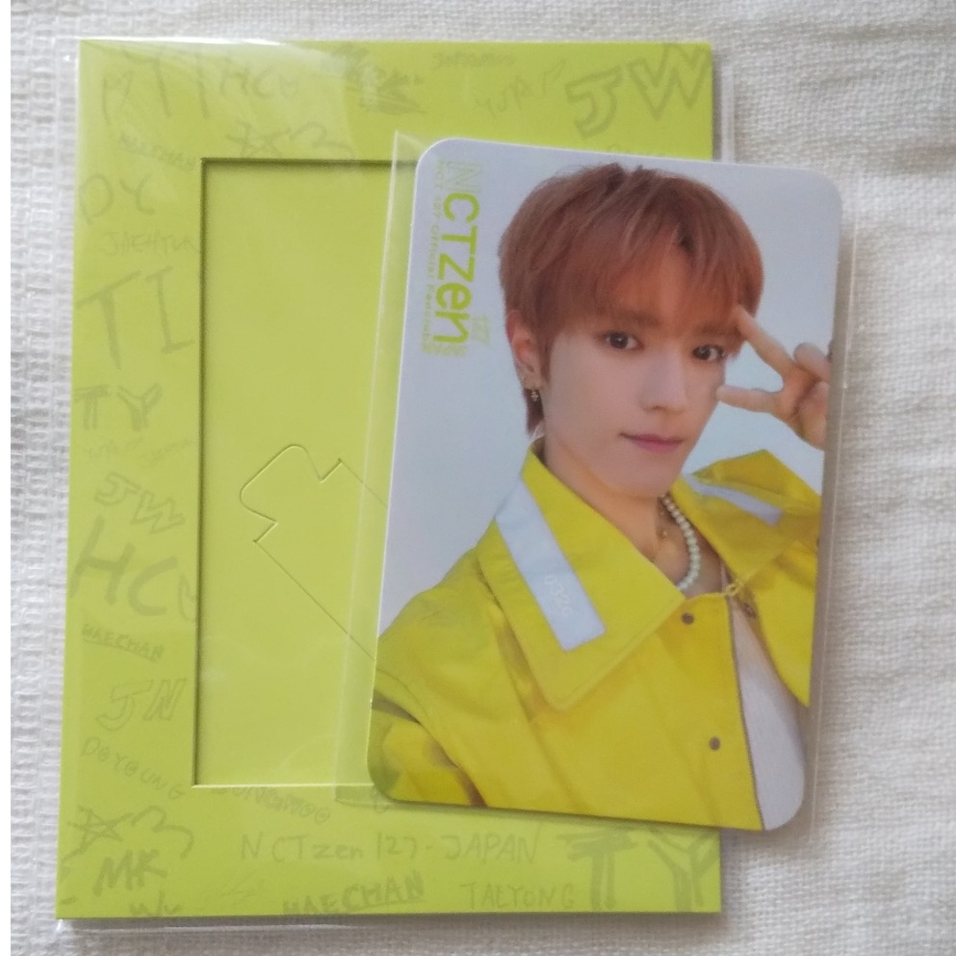 NCT 127 テヨン FC トレカ スタンド エンタメ/ホビーのタレントグッズ(アイドルグッズ)の商品写真