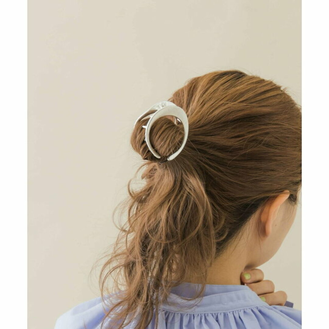 SMELLY(スメリー)の【SLV】メタルサークルバンス レディースのヘアアクセサリー(バレッタ/ヘアクリップ)の商品写真