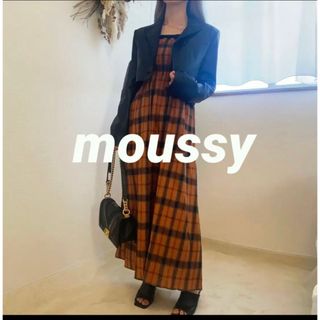 マウジー(moussy)の【りさっぴ様専用】新品未使用　moussy キャミソールワンピース　チェック(ロングワンピース/マキシワンピース)