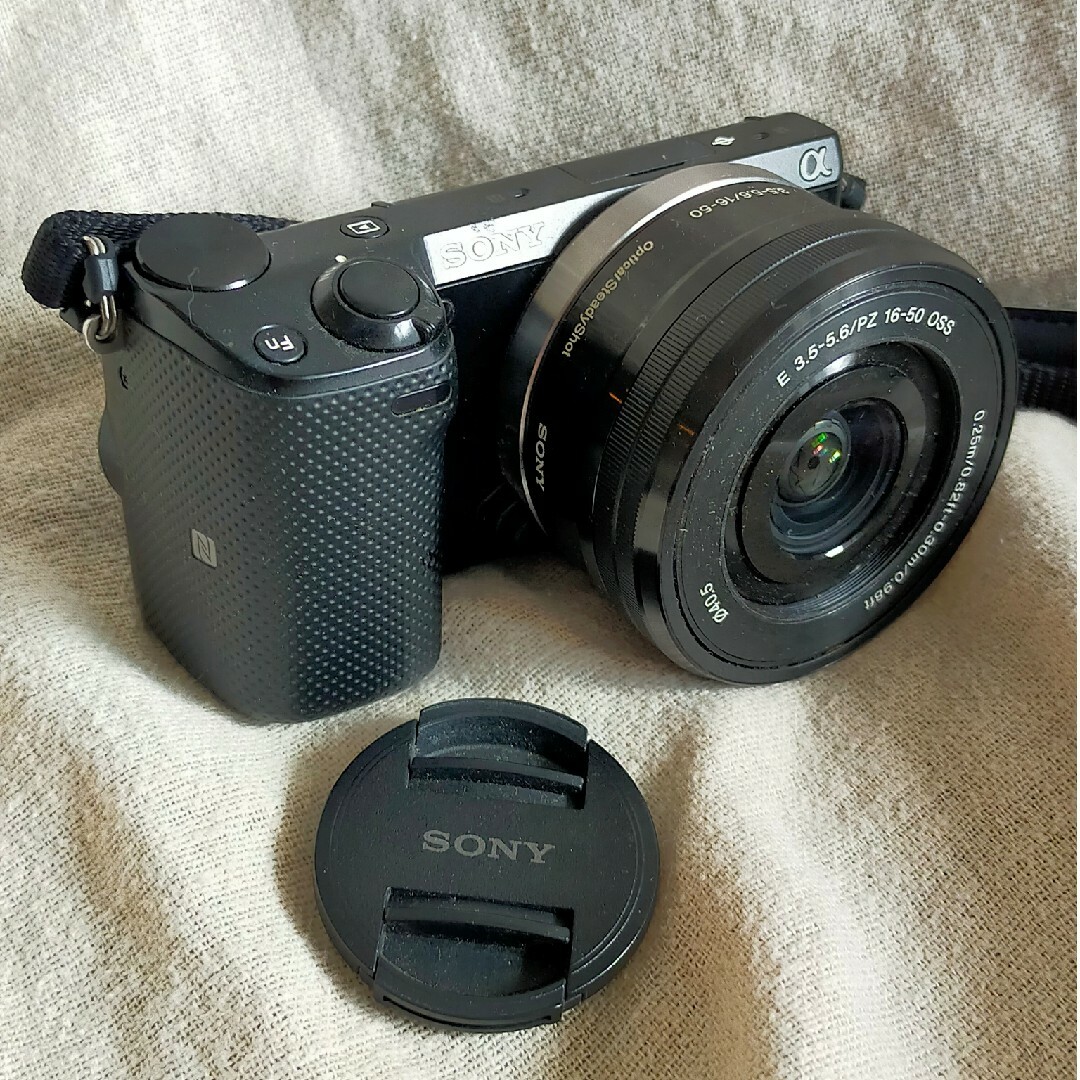 ミラーレスデジタル一眼レフカメラ　SONY ソニー　α NEX-5T