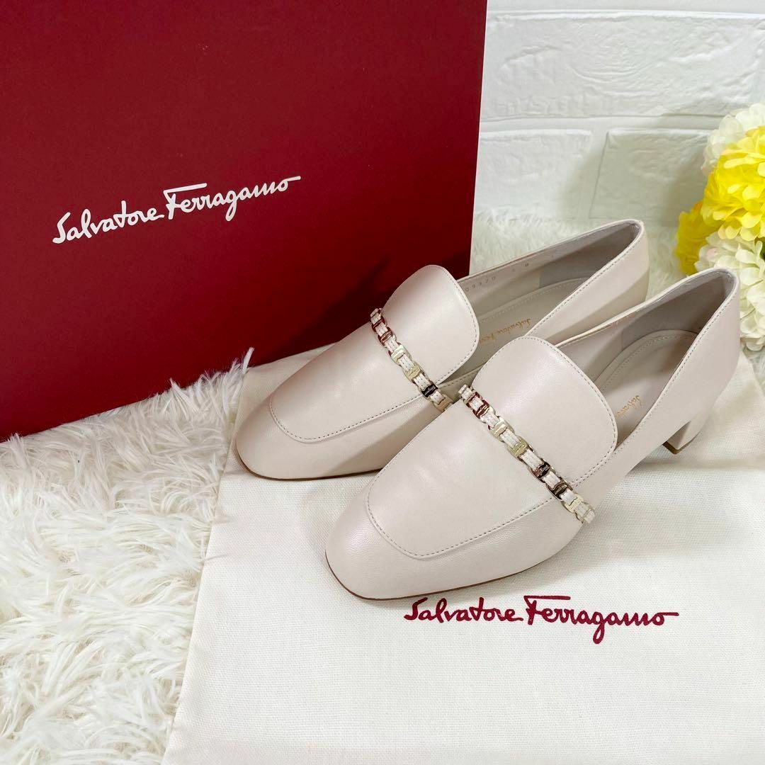 Salvatore Ferragamo - 新品 サルヴァトーレフェラガモ ローファー