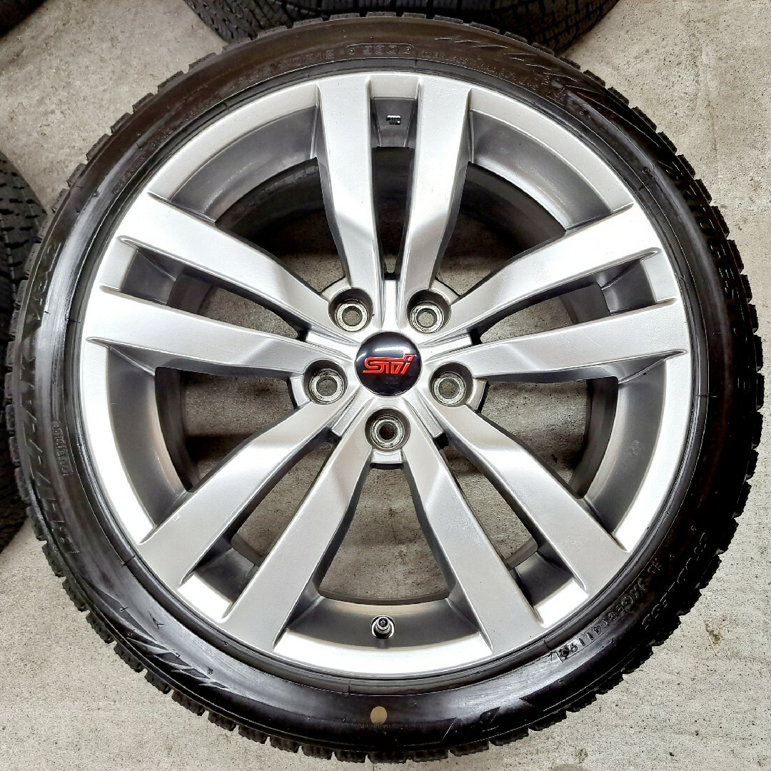 美品】スバル WRX STI 純正 ホイールタイヤ スタッドレス 8.5J | mdh