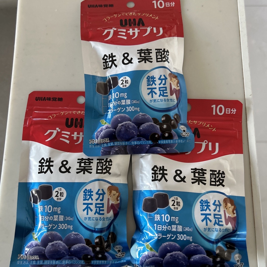 UHA味覚糖(ユーハミカクトウ)のUHA グミサプリ　鉄分&葉酸 食品/飲料/酒の食品(菓子/デザート)の商品写真