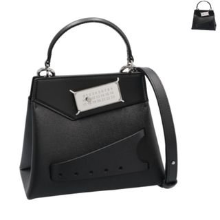 メゾン マルジェラ MAISON MARGIELA トートバッグ スモール SNATCHED クラッチバッグ ショルダー ミラーロッククロージャー 2023年秋冬新作 S56WG0168 P4745 メゾン マルジェラ MAISON MARGIELA トートバッグ スモール SNATCHED クラッチバッグ ショルダー ミラーロッククロージャー 2023年秋冬新作 S56WG0168 P4745