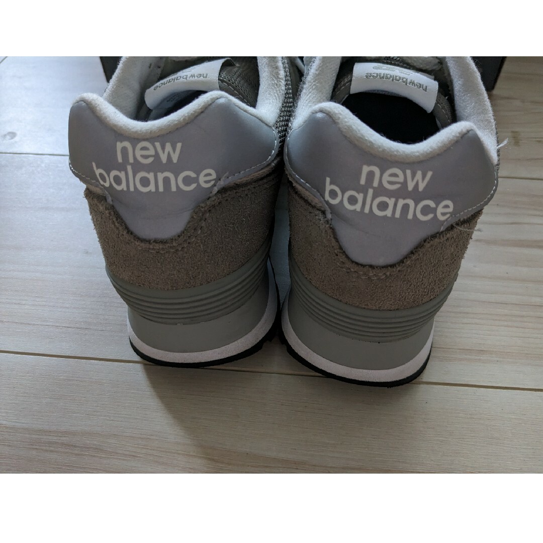 574（New Balance）(ゴーナナヨン)のニューバランス574 グレー レディースの靴/シューズ(スニーカー)の商品写真