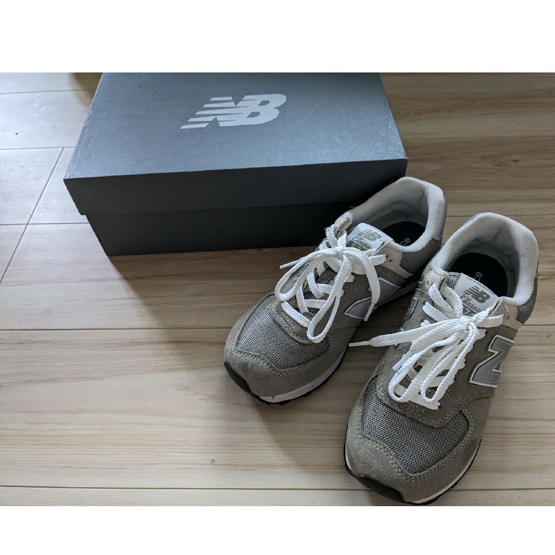 574（New Balance）(ゴーナナヨン)のニューバランス574 グレー レディースの靴/シューズ(スニーカー)の商品写真