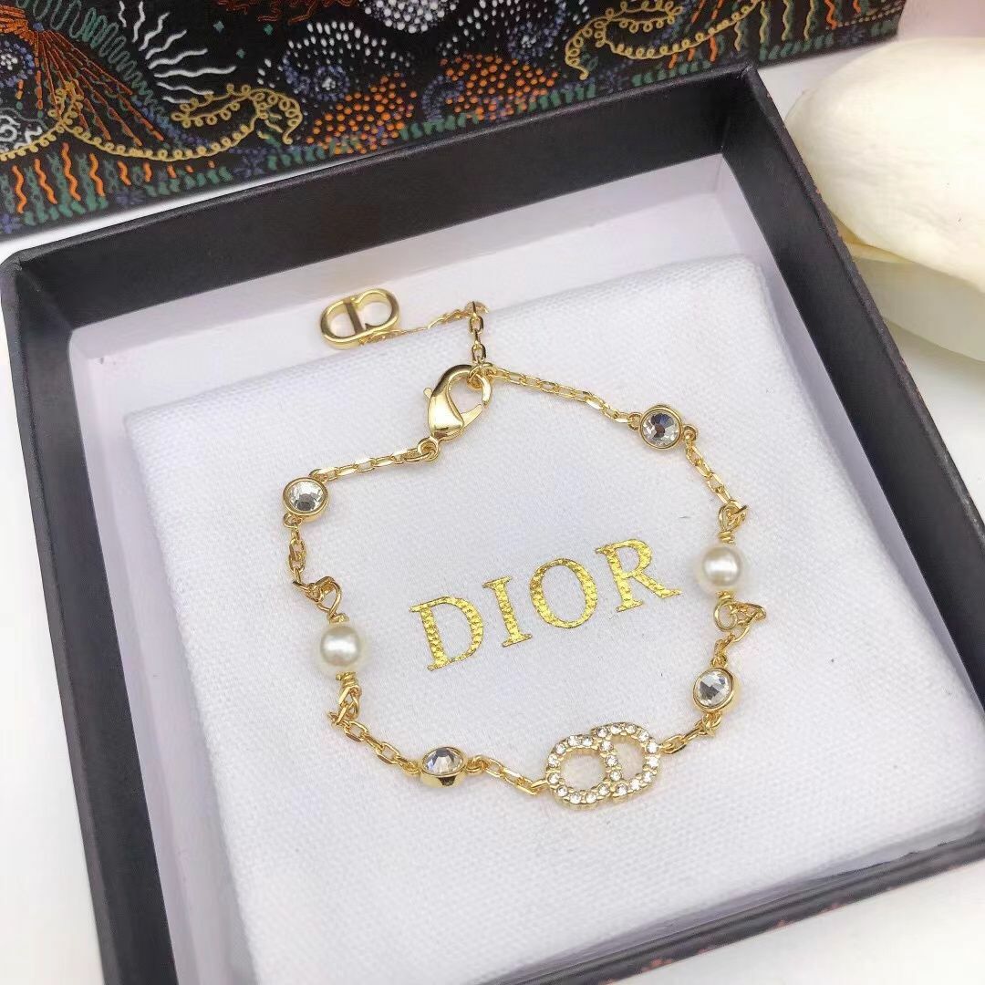 Dior - 【値下げ中】DIOR CLAIR D LUNE ブレスレットの通販 by アキ
