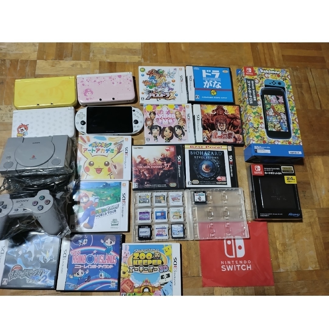 Nintendo　3DS 本体/ほかソフト