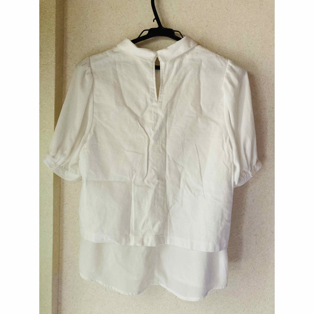 RayCassin(レイカズン)のレイカズン　Tシャツ　カットソー　オフィカジ レディースのトップス(Tシャツ(半袖/袖なし))の商品写真