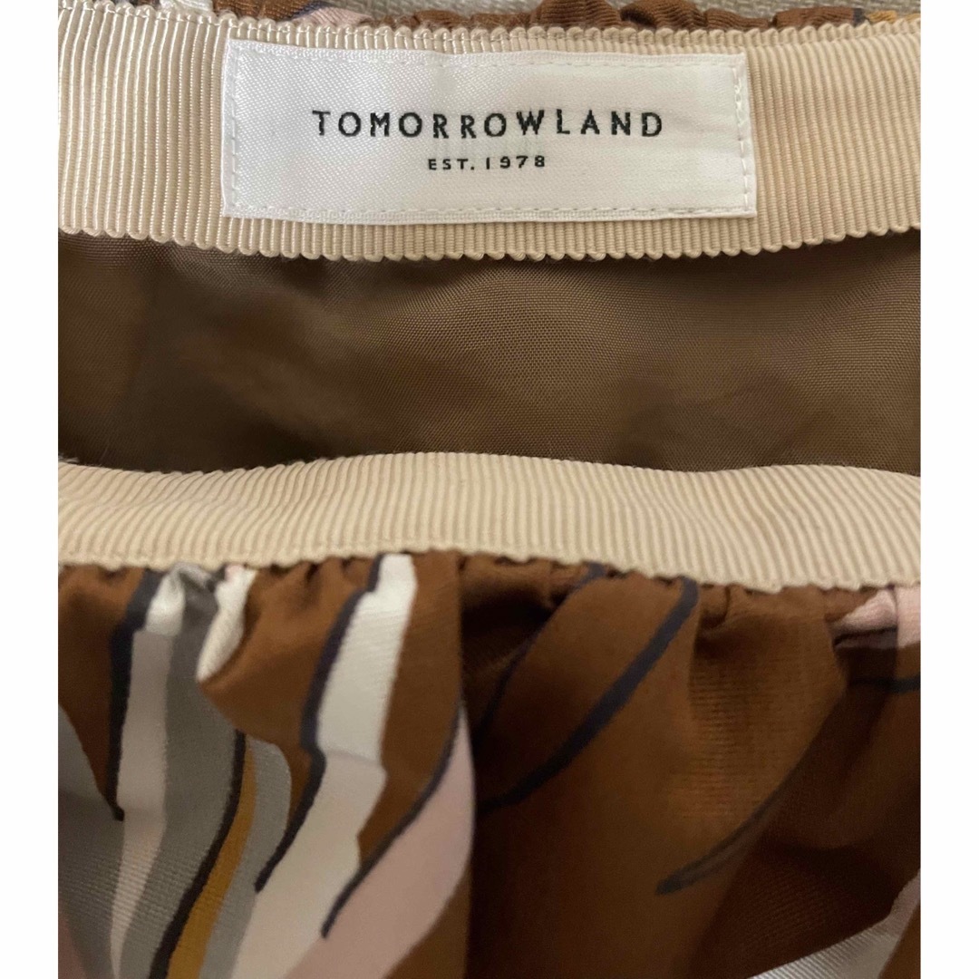 TOMORROWLAND(トゥモローランド)のTOMORROWLAND ストレリチアPT フラワー プリント ギャザースカート レディースのスカート(ロングスカート)の商品写真