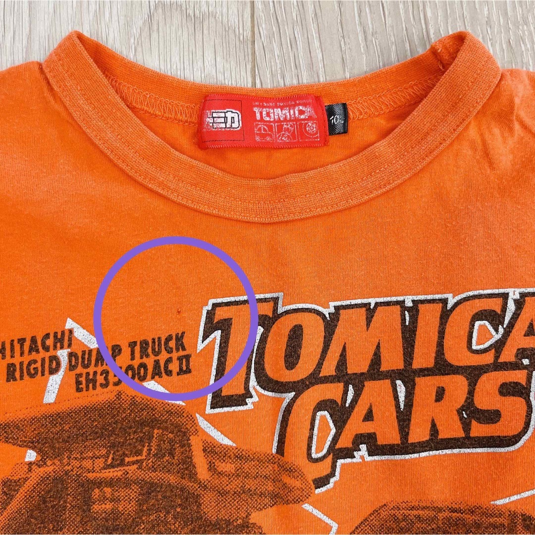 Takara Tomy(タカラトミー)のトミカ TOMICA 半袖 Tシャツ オレンジ カットソー 100センチ 夏服 キッズ/ベビー/マタニティのキッズ服男の子用(90cm~)(Tシャツ/カットソー)の商品写真