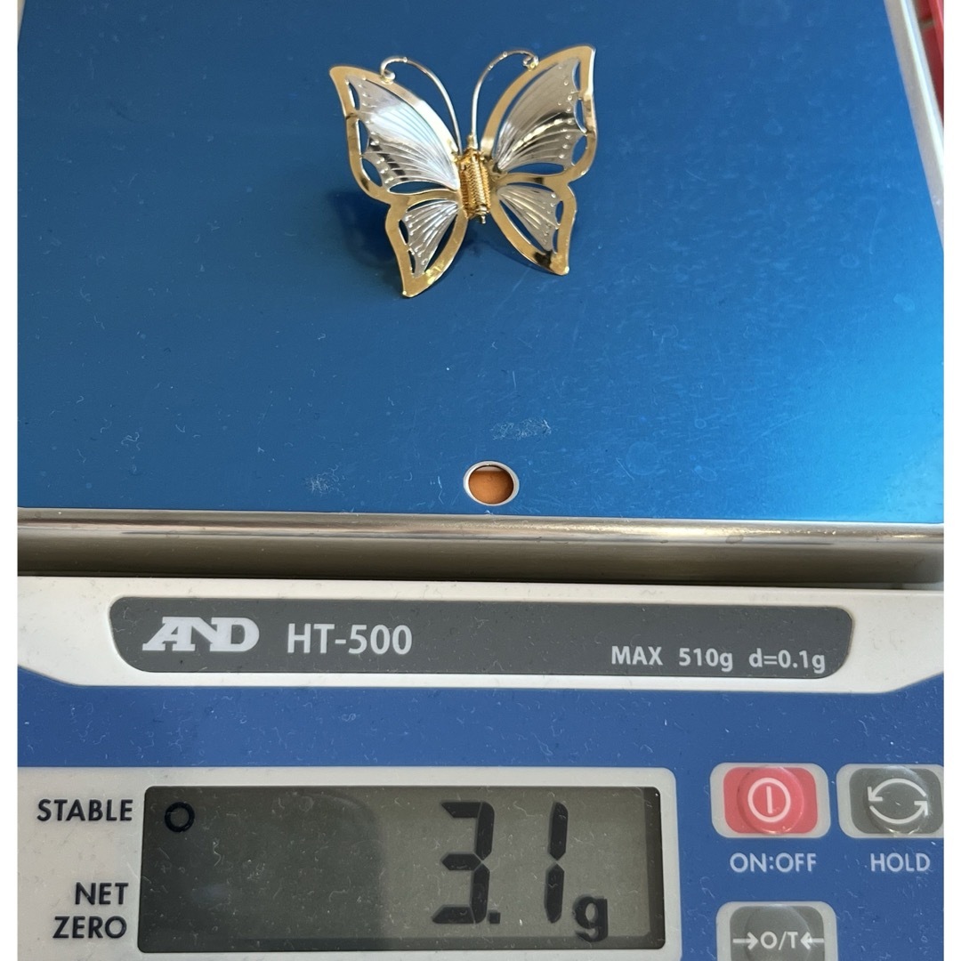 K18 蝶々ブローチの通販 by JewelryBox⭐︎魅惑の宝石箱⭐︎|ラクマ