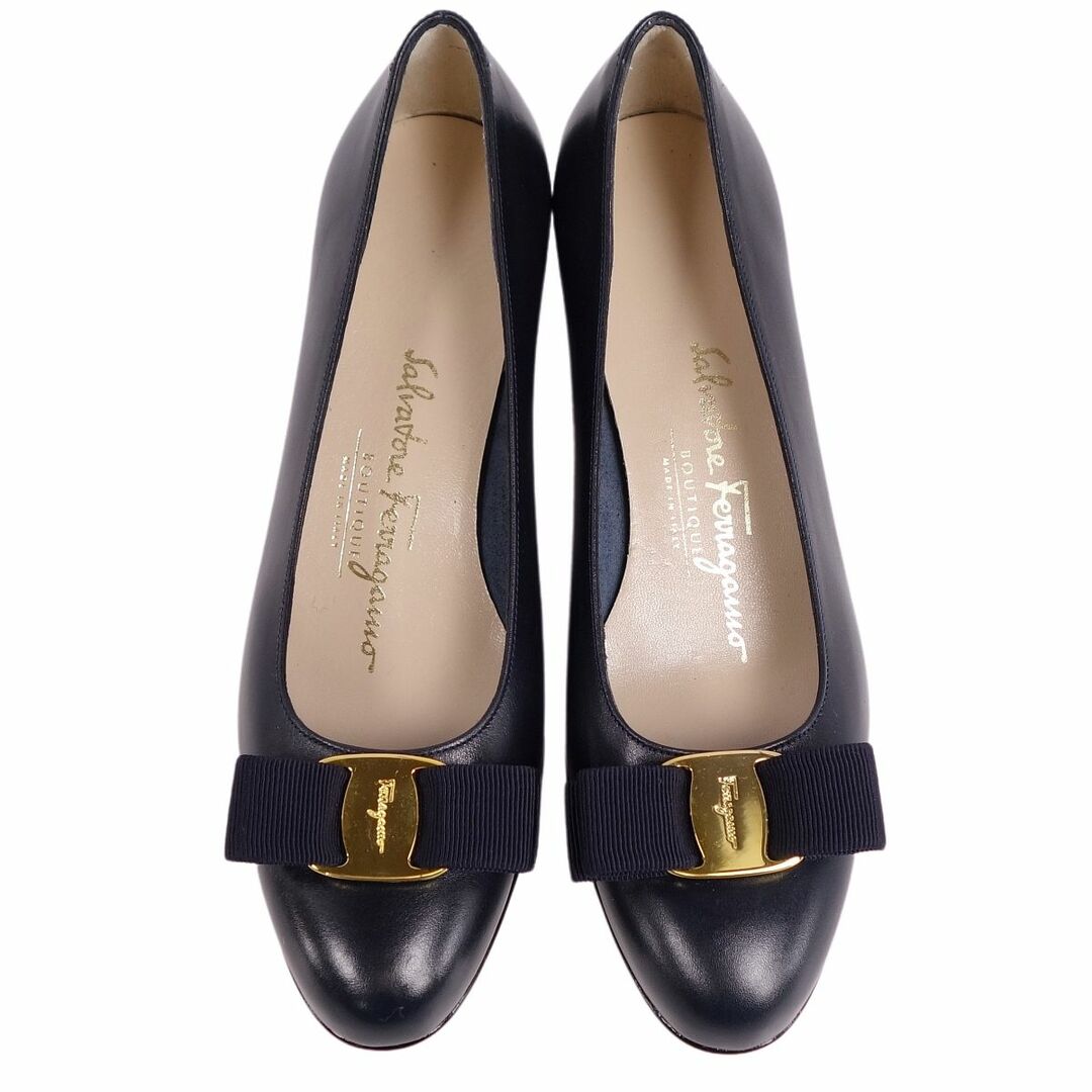 未使用 サルヴァトーレ フェラガモ Salvatore Ferragamo 未使用 サルヴァトーレ フェラガモ Salvatore Ferragamo