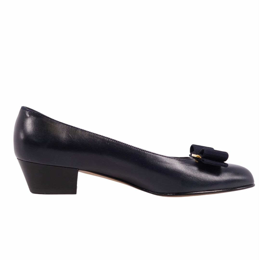 未使用 サルヴァトーレ フェラガモ Salvatore Ferragamo 未使用 サルヴァトーレ フェラガモ Salvatore Ferragamo