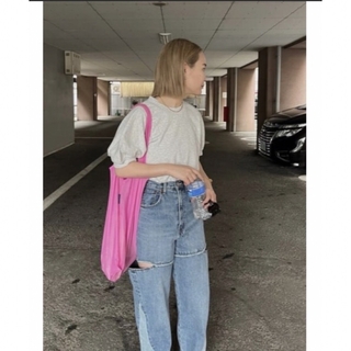 マウジー(moussy)のmoussy CROPPED スウェット　トップス(Tシャツ(半袖/袖なし))