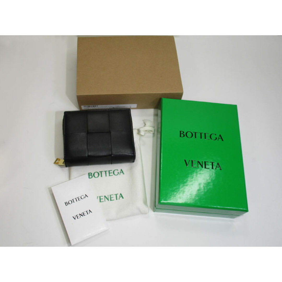 Bottega Veneta(ボッテガヴェネタ)のBOTTEGA VENETA スモール カセット 二つ折り ファスナーウォレット レディースのファッション小物(財布)の商品写真