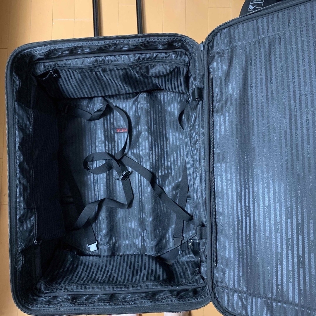 TUMI エクスペンダブルスーツケース 2