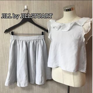 ジルバイジルスチュアート(JILL by JILLSTUART)のJILLbyJILL STUART レディース セットアップ ライトグレー M(セット/コーデ)