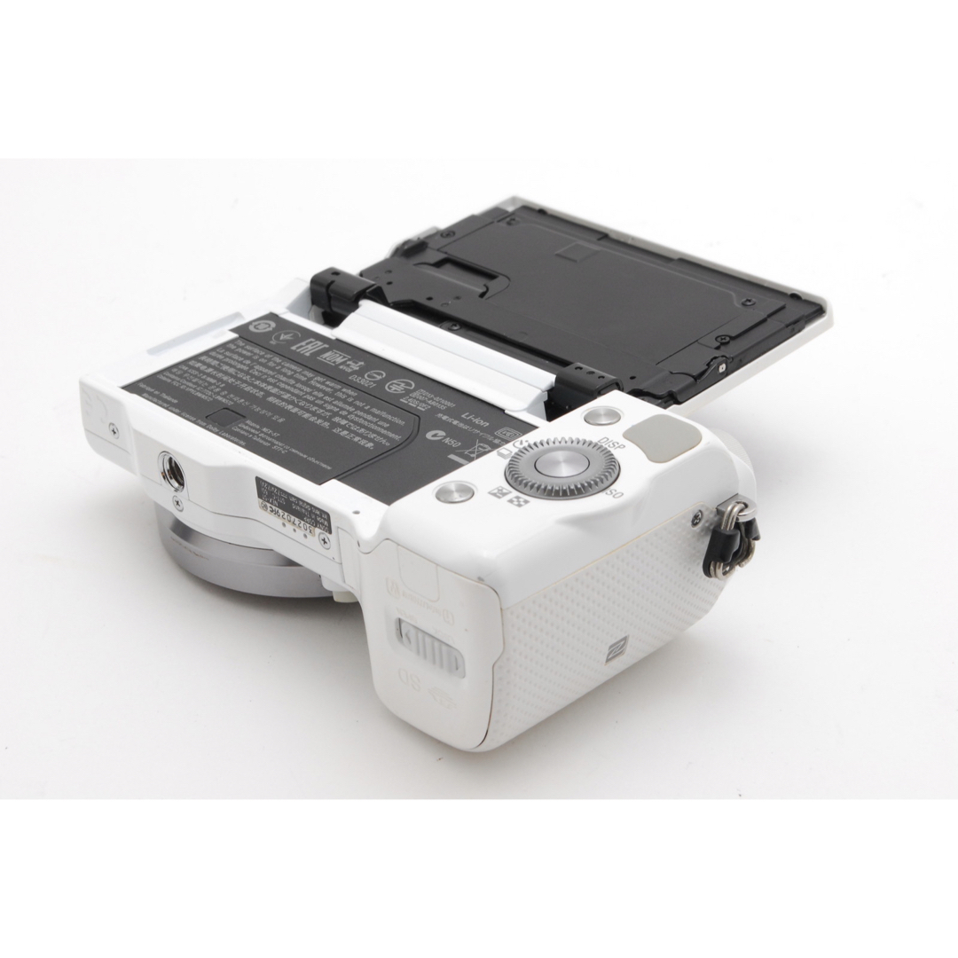 可愛いホワイトカラーでカメラLifeがもっと楽しくなる❤️SONY NEX-5T