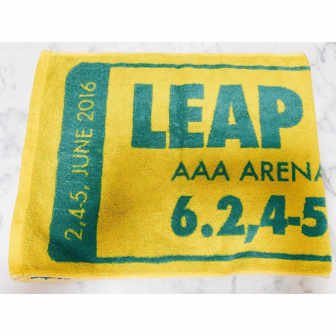 AAA(トリプルエー)のAAA LEAP OVER タオル エンタメ/ホビーのDVD/ブルーレイ(ミュージック)の商品写真