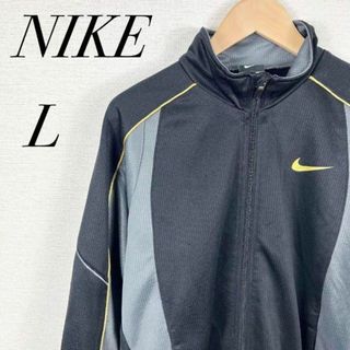 ナイキ(NIKE)の美品　NIKE ナイキ　ロゴ入りパーカー　黒　黄　スポーツ　筋トレ　部活　大きめ(ジャージ)