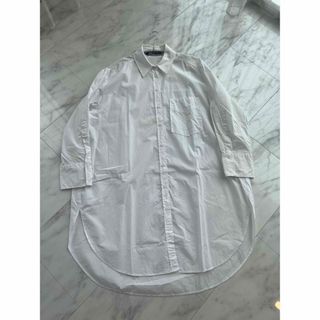 ザラ(ZARA)のZARA  新品　シャツ(シャツ/ブラウス(長袖/七分))