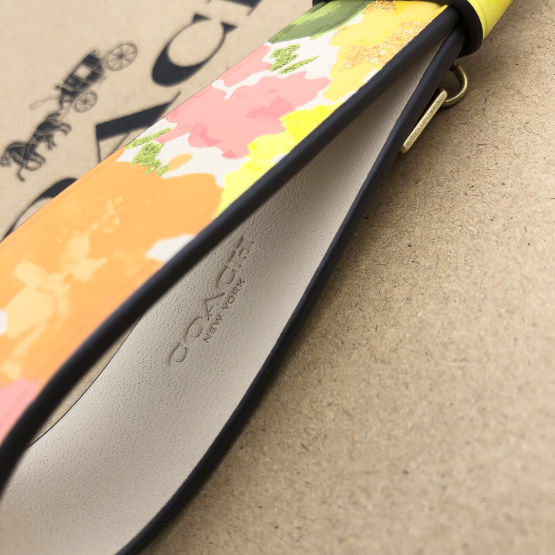 【COACH☆新品】ループ バッグ チャーム フローラル プリント!花柄!
