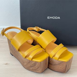 エモダ(EMODA)の【美品】EMODA  エモダ　サンダル　イエロー　Mサイズ　24センチ(サンダル)