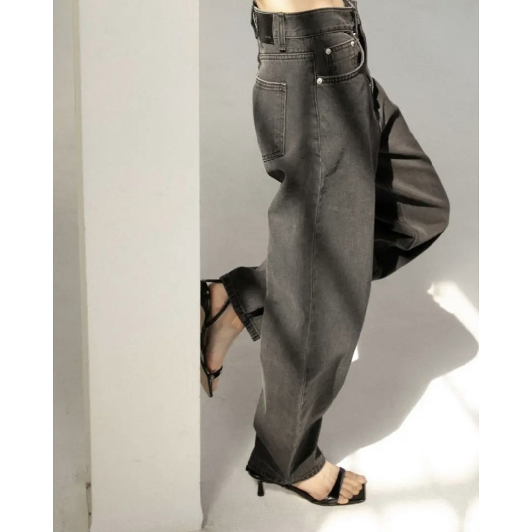 OHOTORO(オオトロ)の【saki様専用】OHOTORO Pot Black Jeans (SS)  レディースのパンツ(デニム/ジーンズ)の商品写真