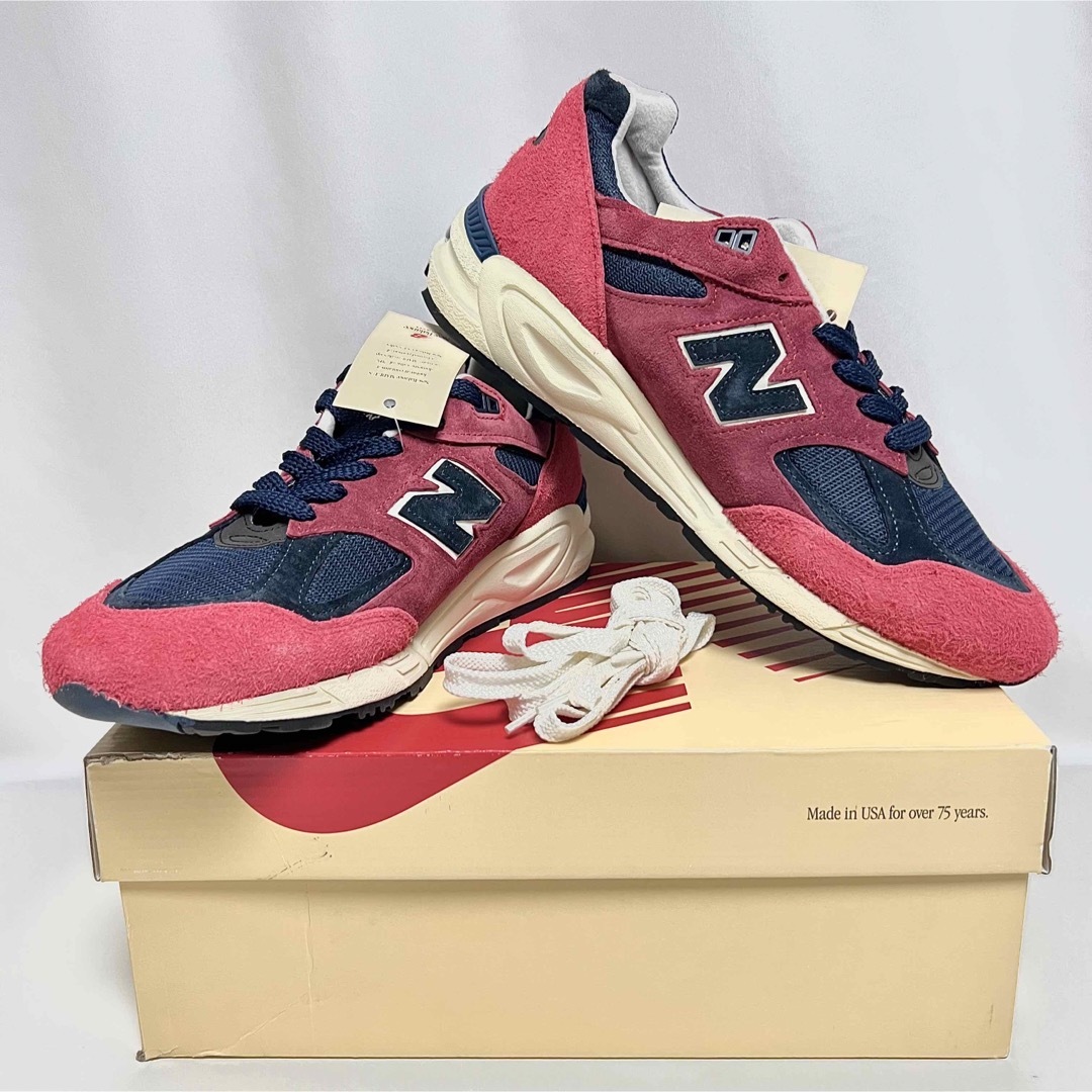 New Balance(ニューバランス)の28.5 新品 USA製 ニューバランス 990 V2 スニーカー アメリカ 赤 メンズの靴/シューズ(スニーカー)の商品写真