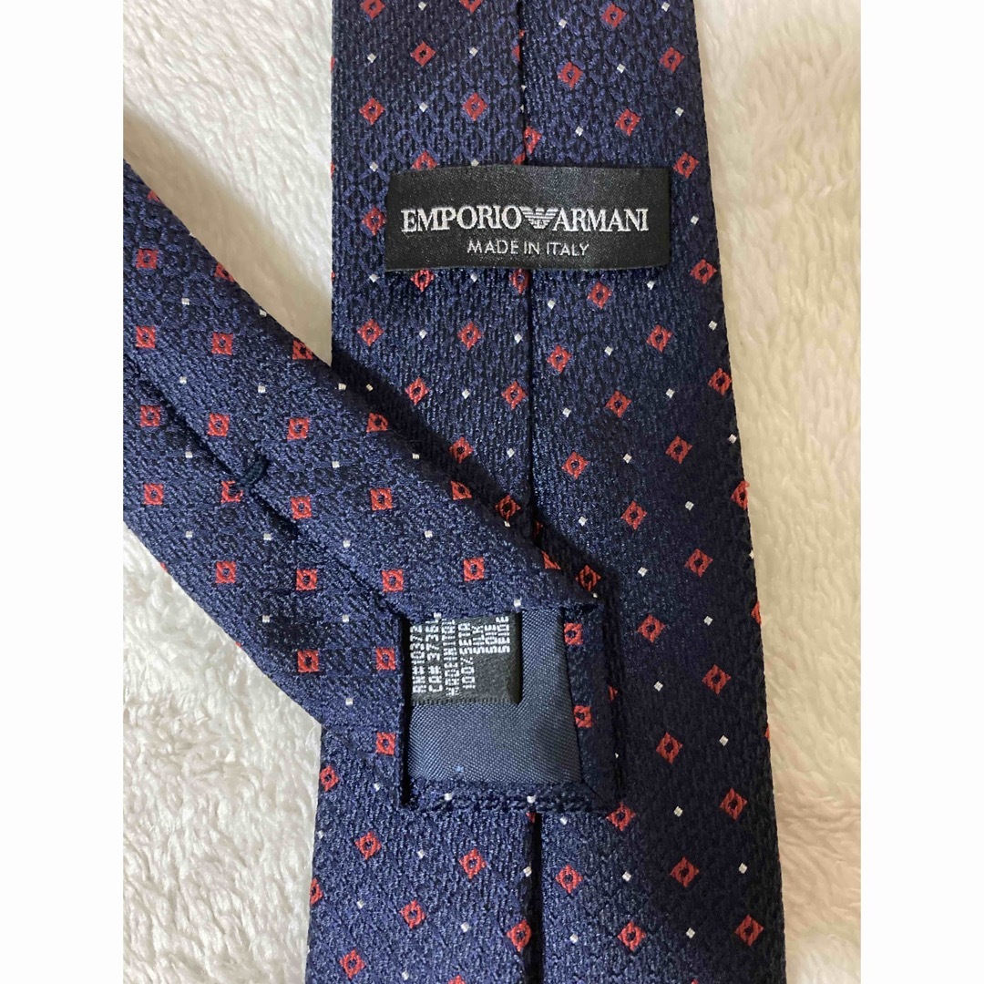 Emporio Armani(エンポリオアルマーニ)の【美品】エンポリオアルマーニ　ネクタイ　ネイビー メンズのファッション小物(ネクタイ)の商品写真