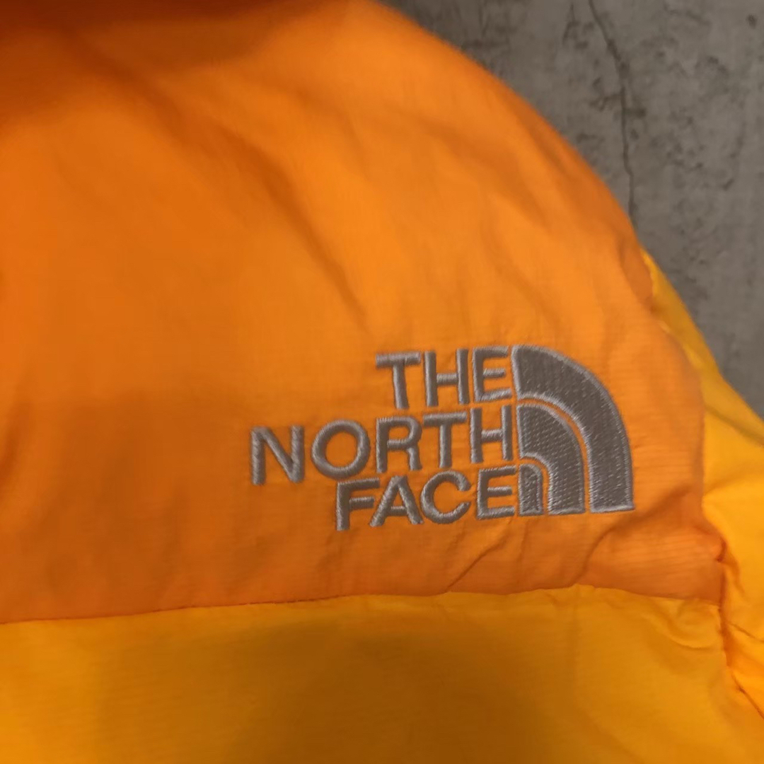 THE NORTH FACE(ザノースフェイス)のhyvent ザノースフェイス　800フィル　バルトロ　ダウンジャケット　M レディースのジャケット/アウター(ダウンジャケット)の商品写真