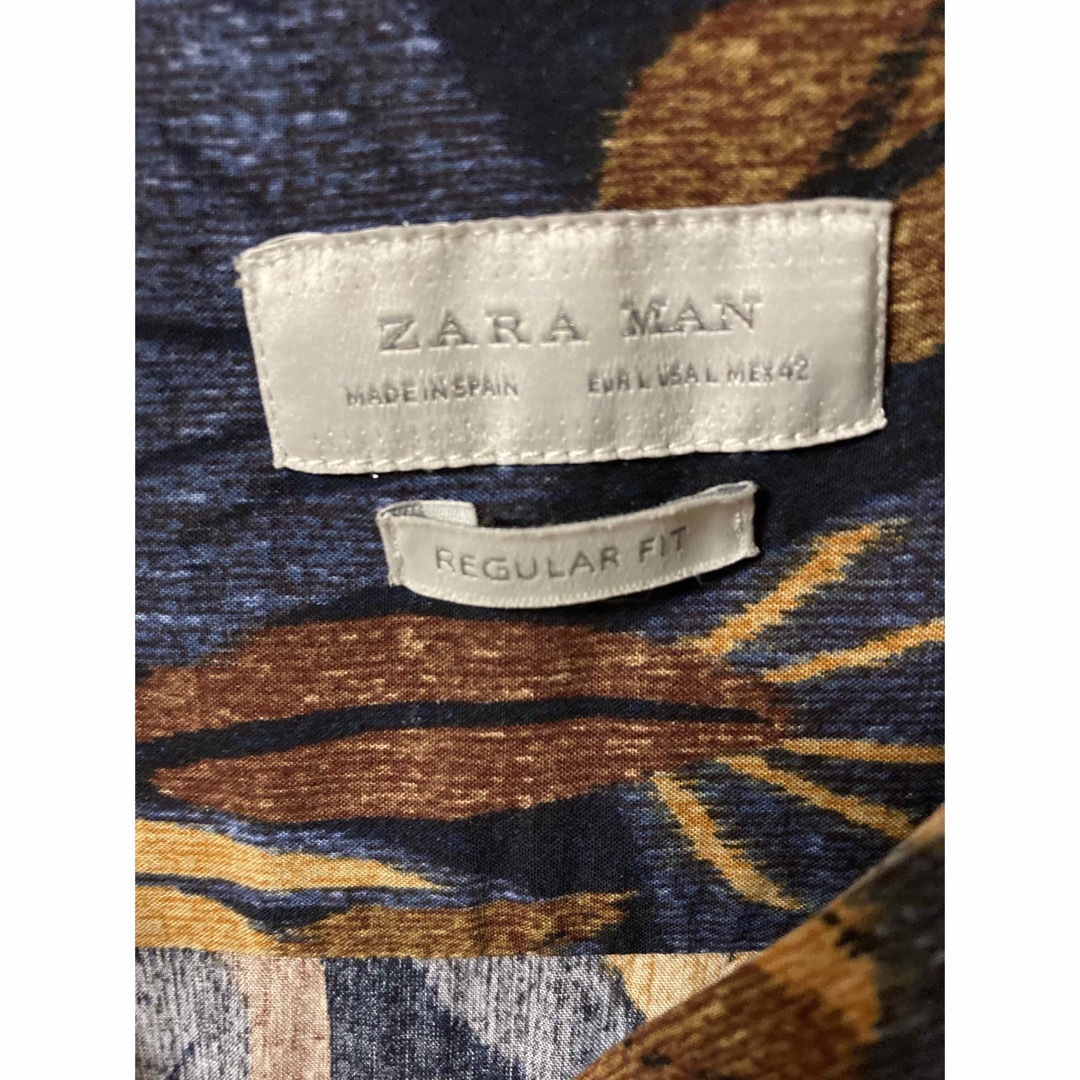 ZARA(ザラ)の【美品】ZARA ザラ  柄シャツ　レーヨン メンズのトップス(シャツ)の商品写真