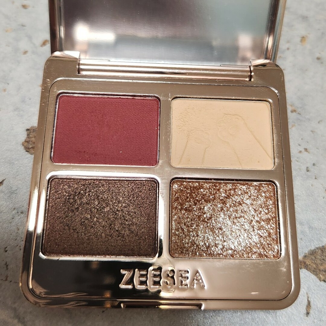 ZEESEA(ズーシー)のZEESEA　アイシャドウ コスメ/美容のベースメイク/化粧品(アイシャドウ)の商品写真