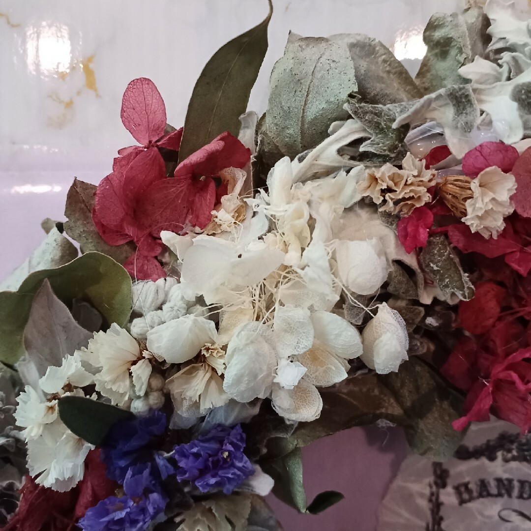ドライフラワーリース　ナチュラルリース　贈り物　スタンプ　タグ　お花のプレゼント ハンドメイドのフラワー/ガーデン(リース)の商品写真