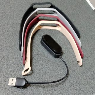 シャオミ(Xiaomi)の【中古】Xiaomi miband4 シャオミミーバンド4(交換バンド4本付)(トレーニング用品)