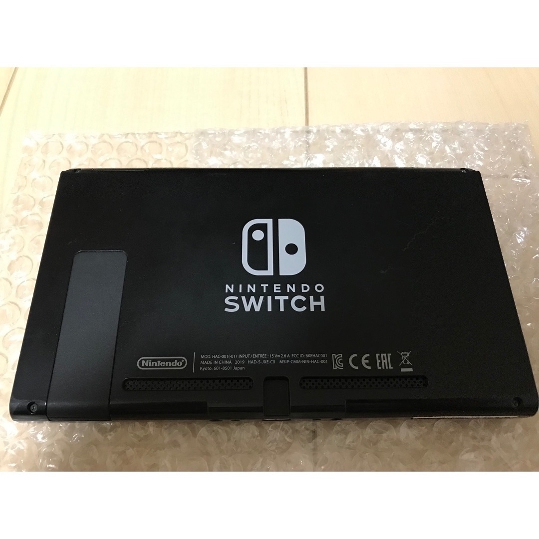 Nintendo Switch 本体のみ　新型　動作確認済み