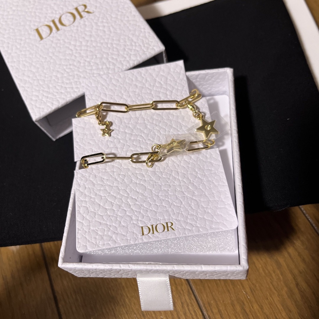 スレ形状超美品 Dior ディオール ストラップ CD ロゴ スター 星 モチーフ チャーム アクセサリー ゴールド レディース ファッション 小物 USED
