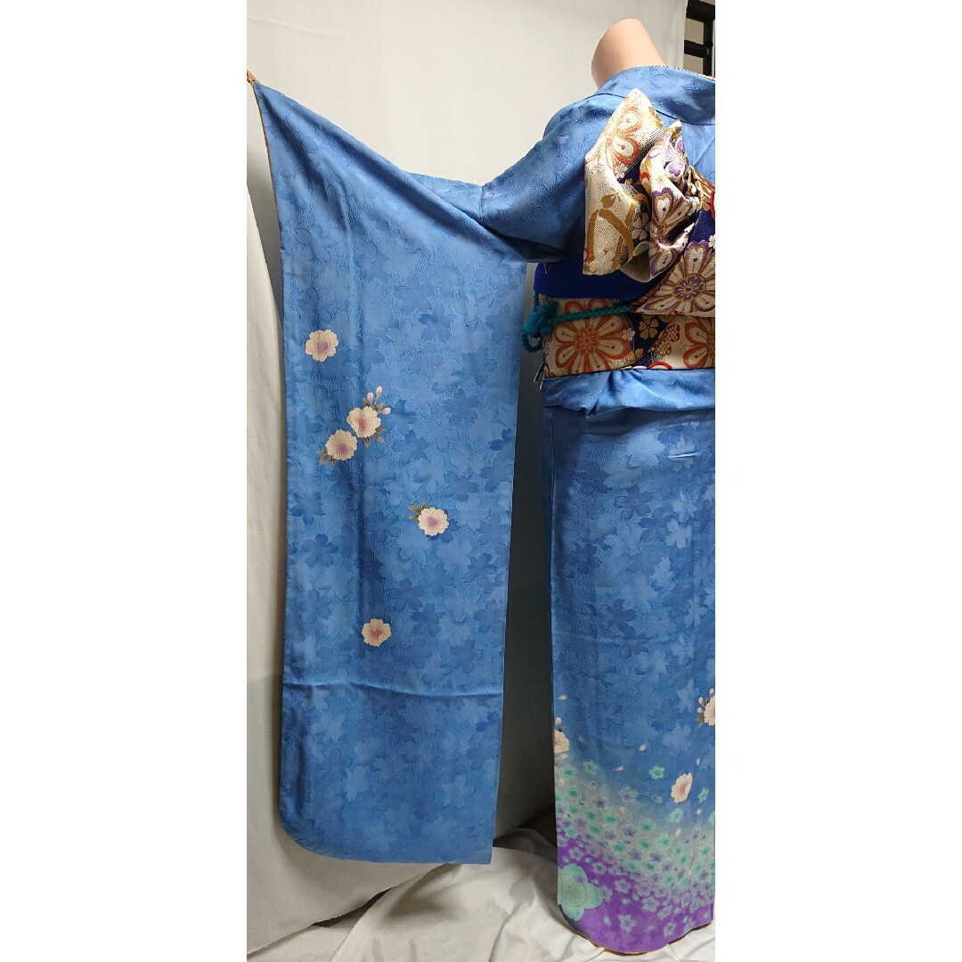 トールサイズ☆振袖7点セット《桜地紋入り・金彩駒刺繍舞桜文様》の