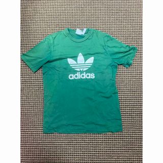 アディダス(adidas)のadidas Tシャツ(Tシャツ/カットソー(半袖/袖なし))