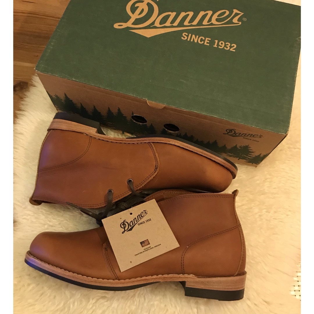 メンズ【新品未使用】Danner ダナー レザー  チャッカブーツ