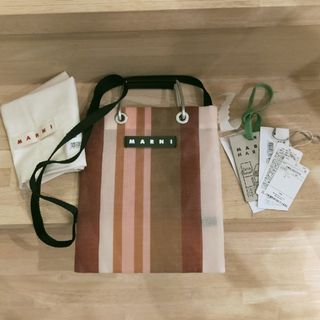 マルニ(Marni)のマルニ　ストライプミニショルダー　未使用極美品(ショルダーバッグ)